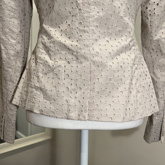 NWT NY & Company Tan Embroidered Eyelet Two button Blazer, Size 8 - Picture 13 of 16